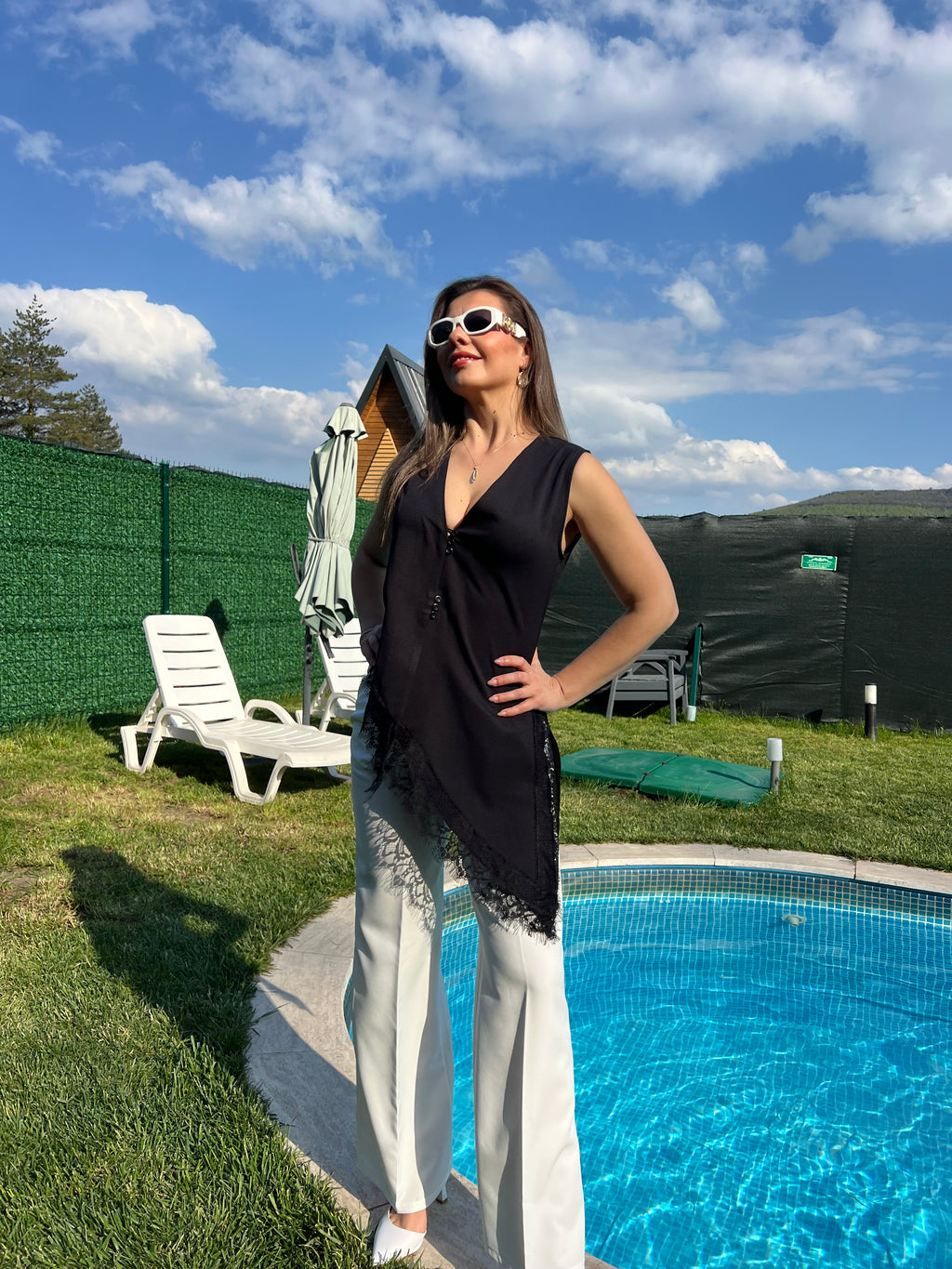 Marka muadili dantelli yelek satışta